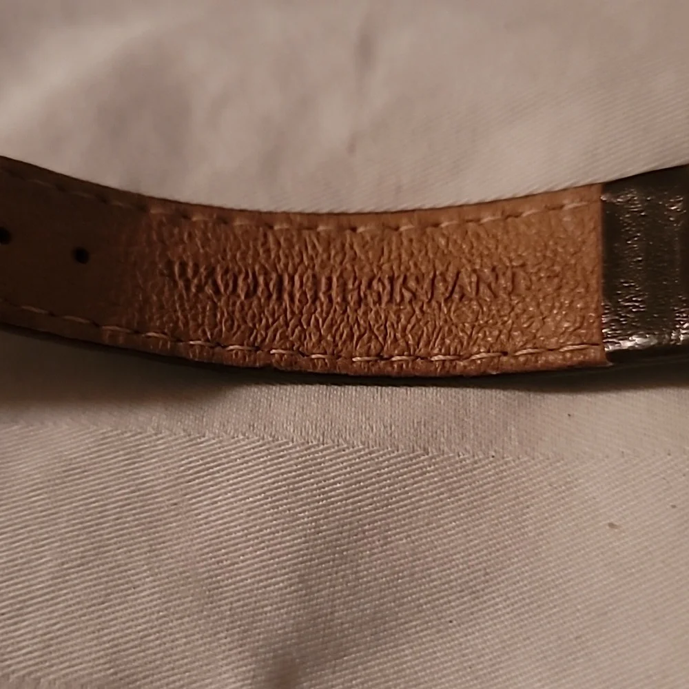 Vintage GUESS 1996 Bubble Glass‎ Goldtone Watch Half & Half Numbers Leather Band